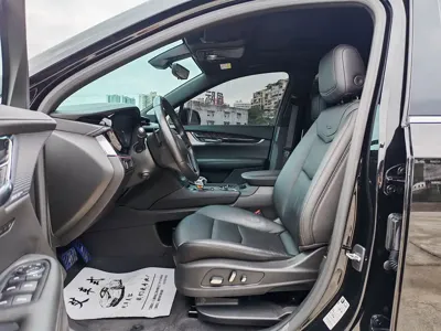 Cadillac XT6