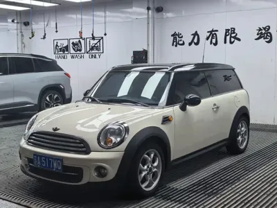 MINI Mini Clubman