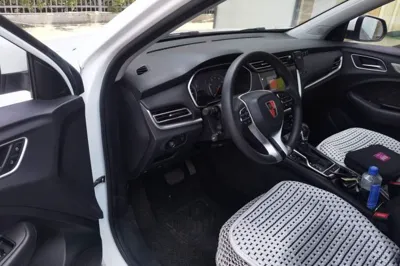 Roewe RX3