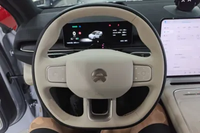Nio EC6