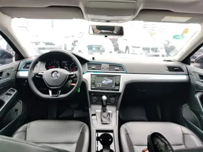 Volkswagen Lamando