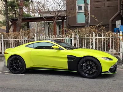 Astonmartin Vantage