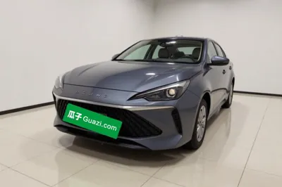 Roewe i5