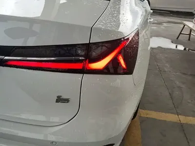 Roewe i5