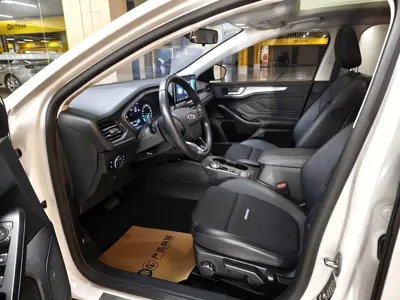 Ford Focus Active