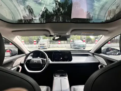 Xpeng P7