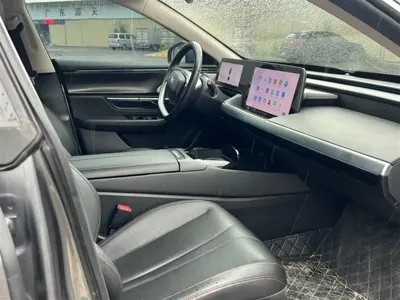 Xpeng P7