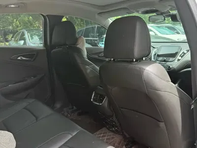 Chevrolet Malibu XL
