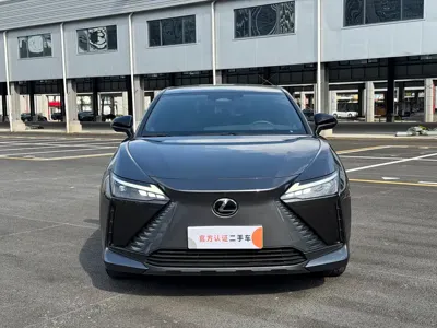 Lexus RZ