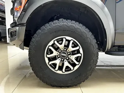 Ford F-150 Raptor