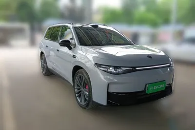 Leapmotor C16