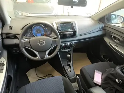 Toyota Yaris L