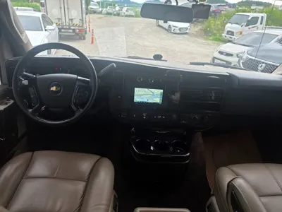 Chevrolet Express Van