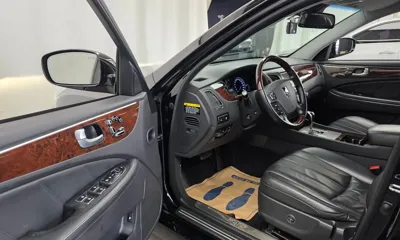 Hyundai Equus