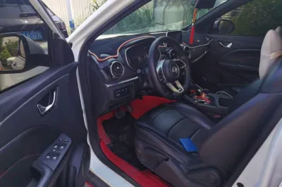 Dongfeng Fengon 500