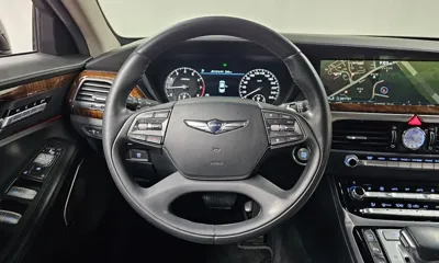 Genesis EQ900