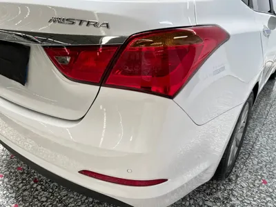 Hyundai Mistra