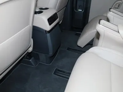 Li Auto Li MEGA