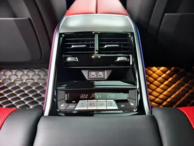 BMW 8 Series