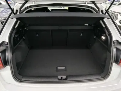 Audi Q2L e-tron