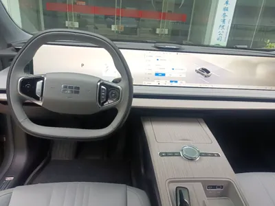 Geely Galaxy E8