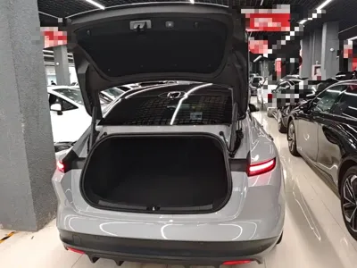 Nio ET5