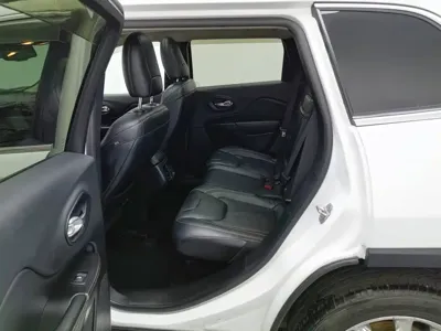 Jeep Cherokee (Import)