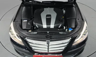 Hyundai Genesis