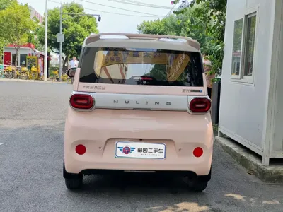 Wuling MINIEV