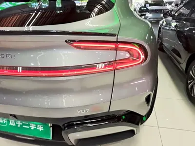Xiaomi 小米YU7
