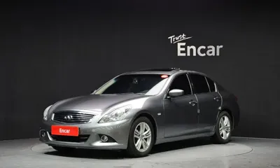 Infiniti G