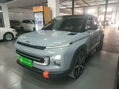 Geely ICON