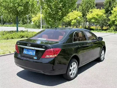 BYD e5