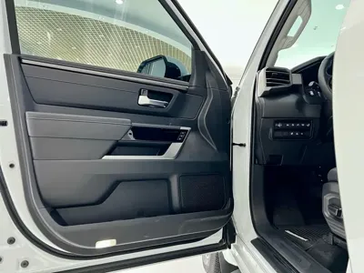 Toyota Sequoia