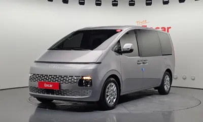 Hyundai Staria