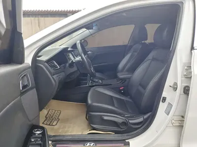 Hyundai Mistra