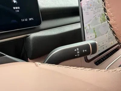 Nio EC6
