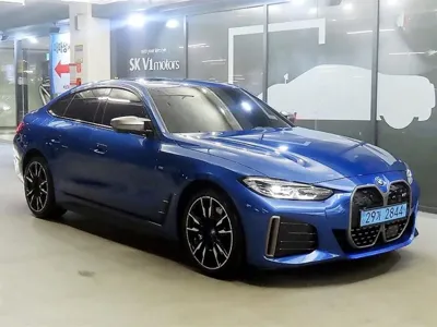 BMW i4