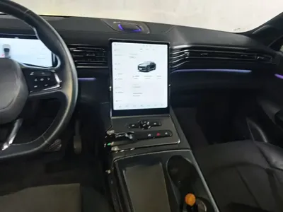 Nio EC6