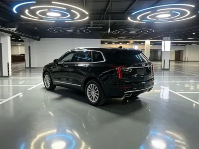 Cadillac XT6
