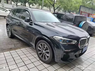 BMW X5 (Import)