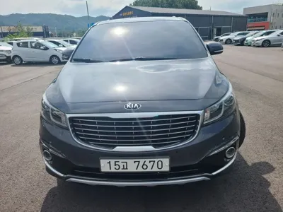 Kia Canival