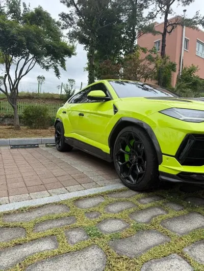 Lamborghini Urus