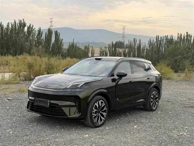Lynk & Co 08 EM-P