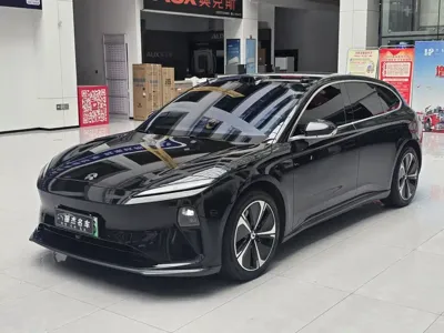 Nio ET5T