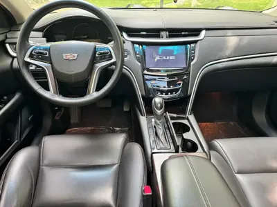 Cadillac XTS