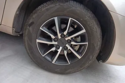 Geely Auto Emgrand