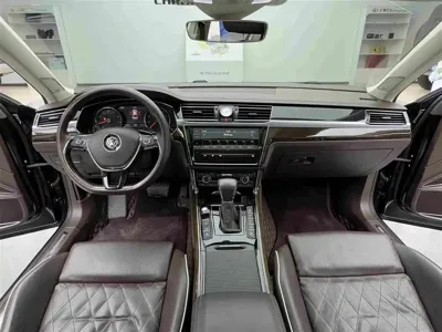 Volkswagen Phideon
