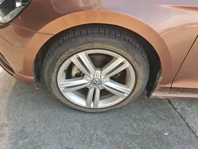 Volkswagen Lamando