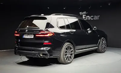 BMW X7